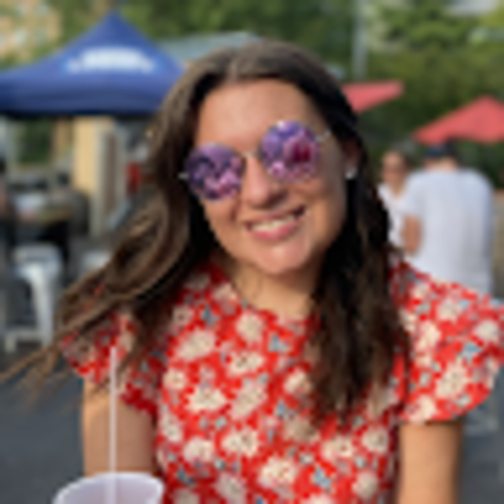 Meet your Posher, Stephanie